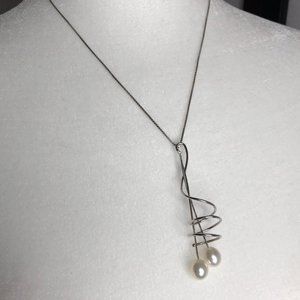 Fredric Duclos | 925 Silver Necklace & Pearl Swirl Pendant